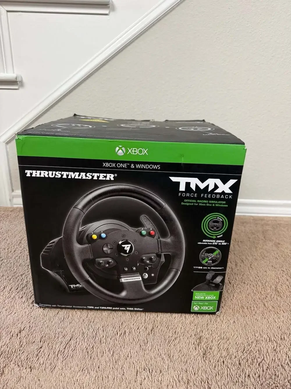 Thrustmaster TMX Force Feedback Racing Wheel and Pedals Xbox One and PC Box